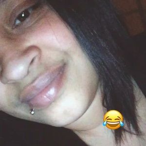 Meet your Posher, Ana